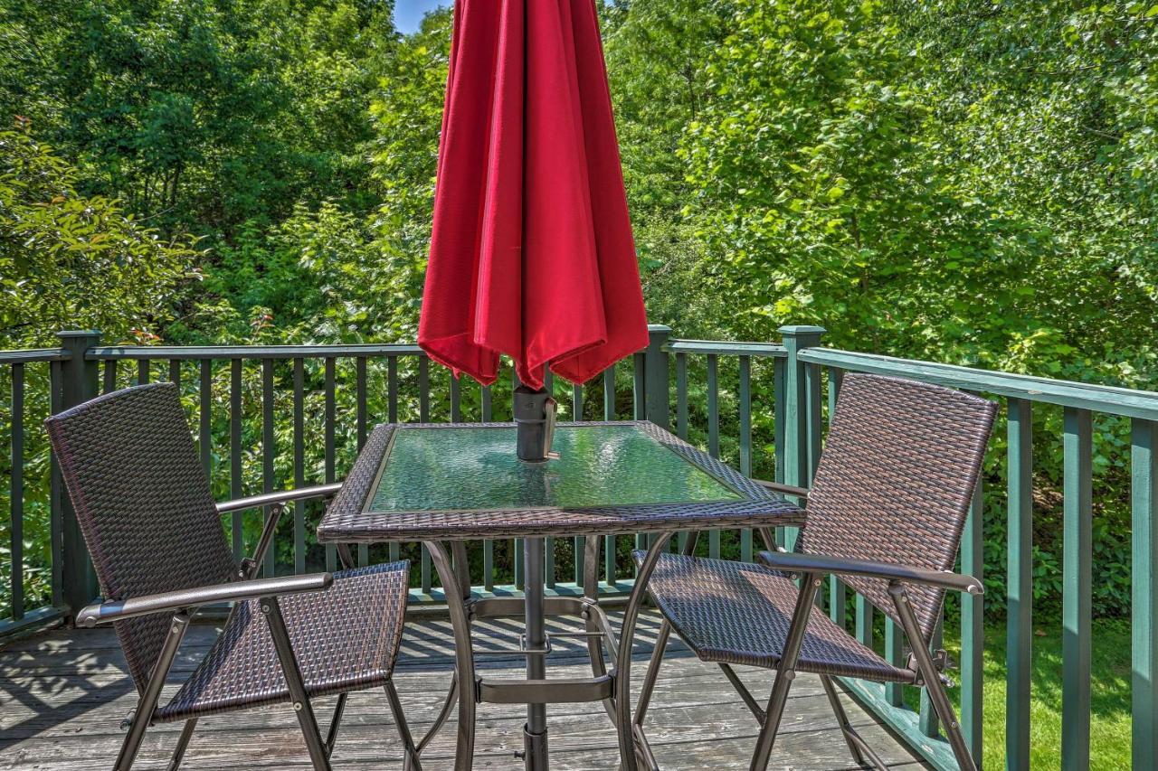 Mountain Creek Resort Home - Hot Tub And Pool Access Vernon Bagian luar foto